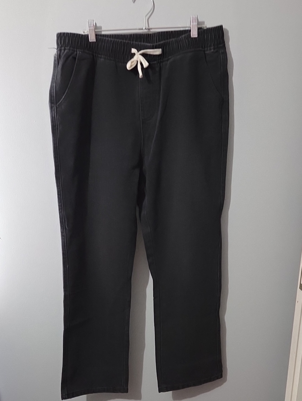 Black Drawstring Casual Jeans